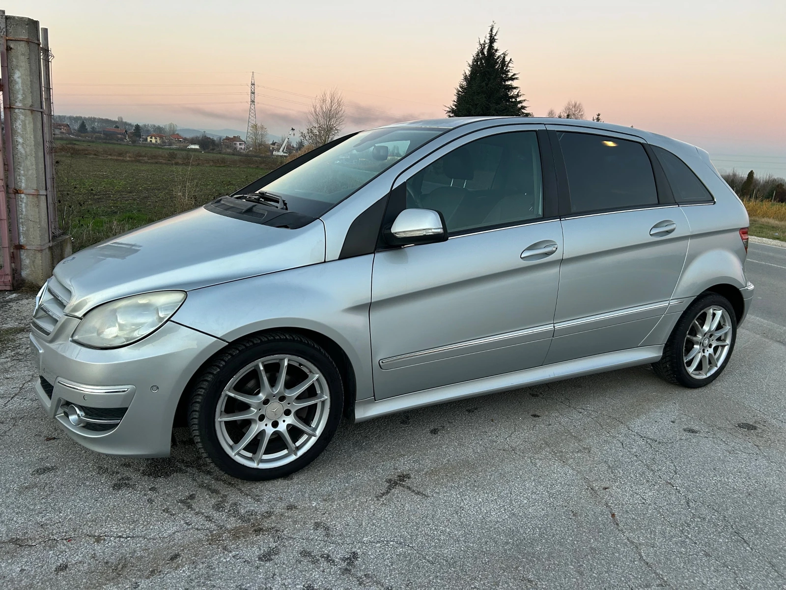 Mercedes-Benz B 180 CDI // | Mobile.bg   4