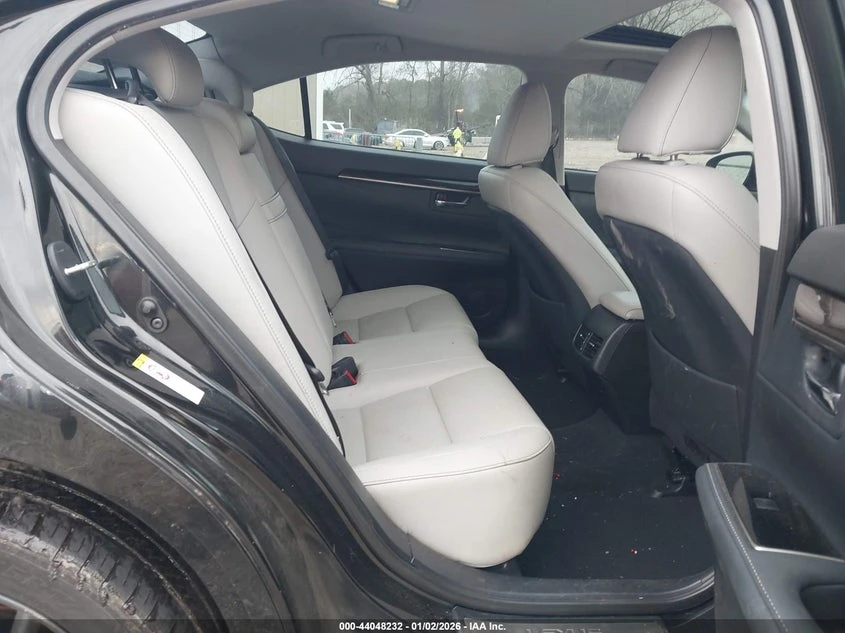 Lexus ES 350 3.5L V-6 DOHC, VVT, 268HP Front Wheel Drive, снимка 8 - Автомобили и джипове - 53830389