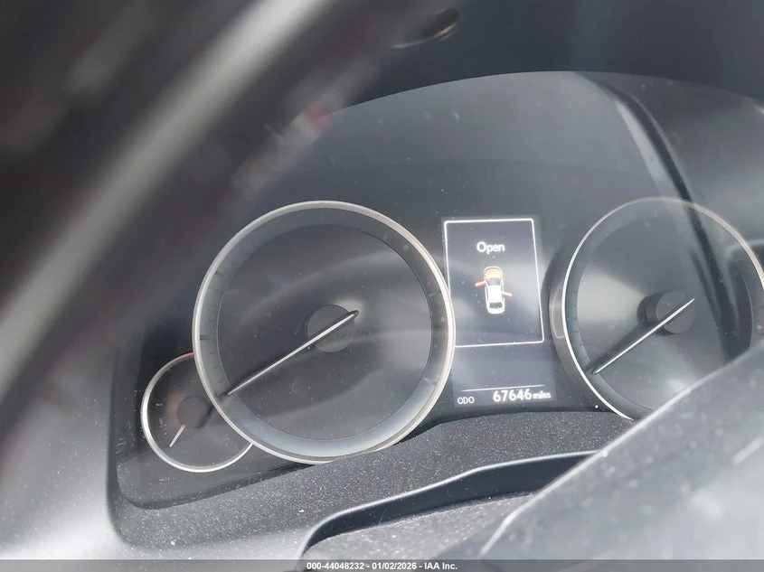 Lexus ES 350 3.5L V-6 DOHC, VVT, 268HP Front Wheel Drive, снимка 7 - Автомобили и джипове - 53830389