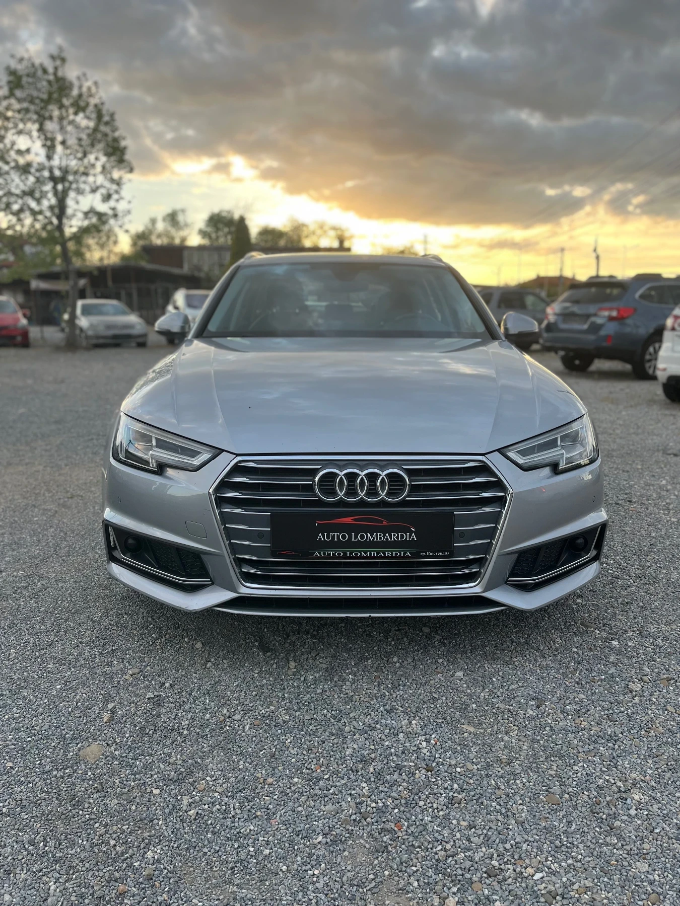 Audi A4 2.0, снимка 3 - Автомобили и джипове - 54397308