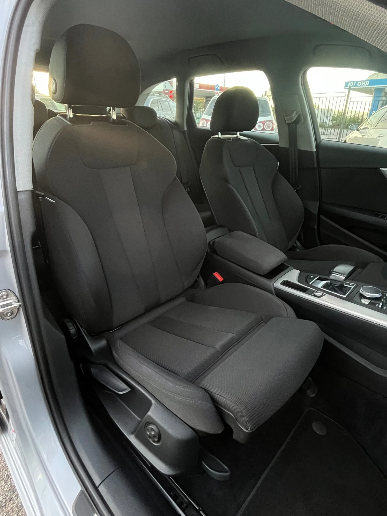 Audi A4 2.0, снимка 15 - Автомобили и джипове - 54397308