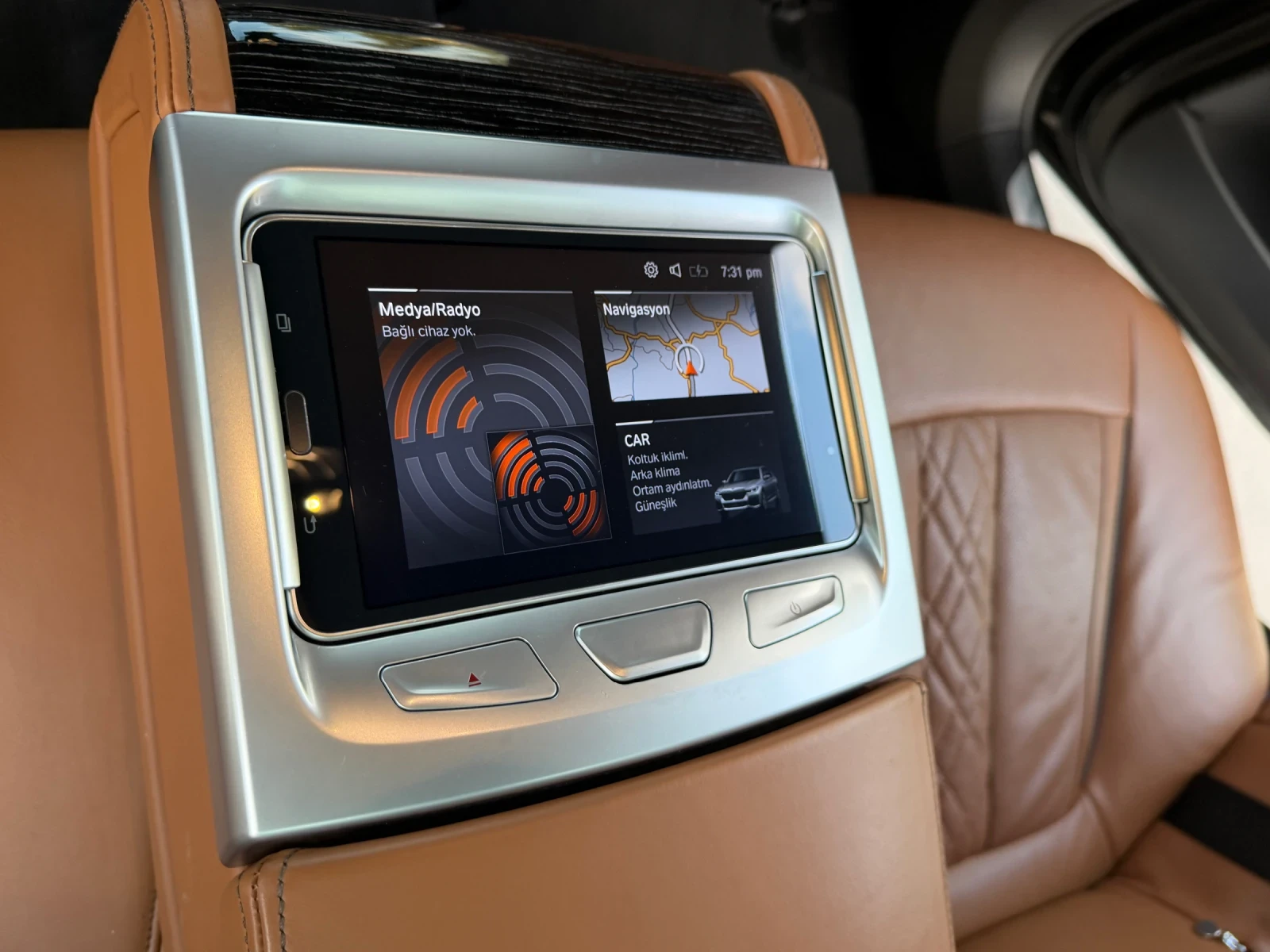 BMW 730 D Full/Facelift/Carbon Core/ X-drive Lazer light/ , снимка 10 - Автомобили и джипове - 54527005