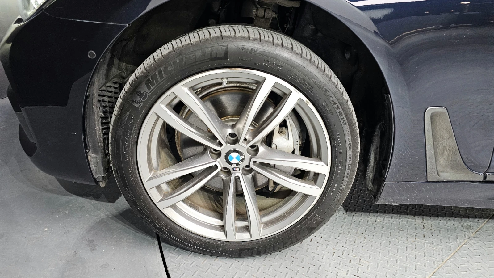 BMW 740 d xDrive M Sport | 360 Camera | Distronic | Massag, снимка 5 - Автомобили и джипове - 54620346