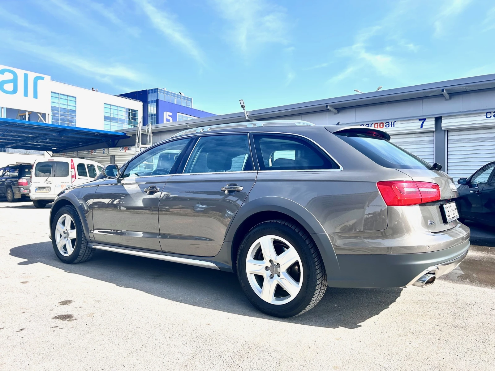 Audi A6 Allroad 30TDI, снимка 9 - Автомобили и джипове - 54879813