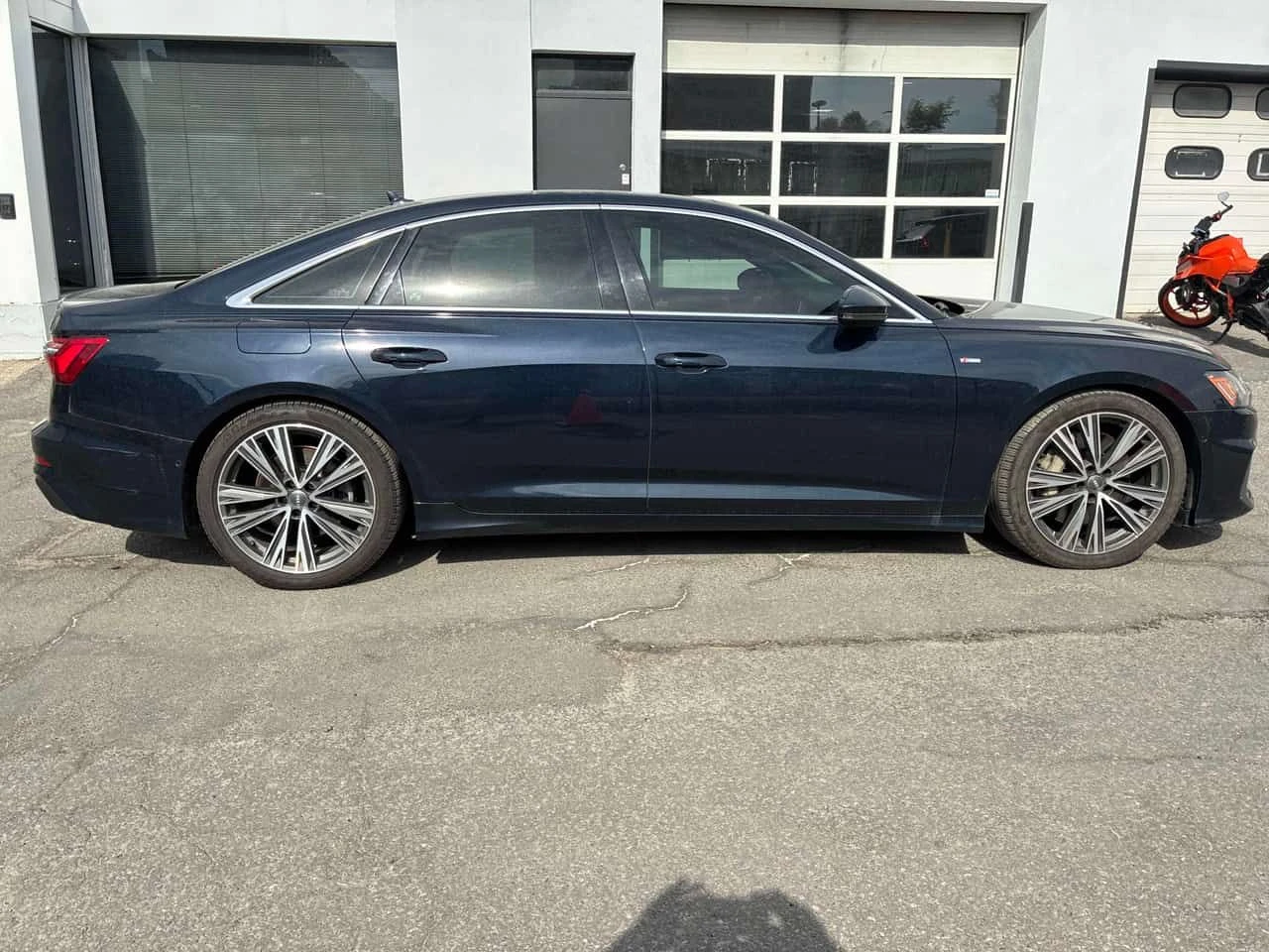 Audi A6 * Technik * CARFAX * ЦЕНА ДО БГ, снимка 3 - Автомобили и джипове - 54902678