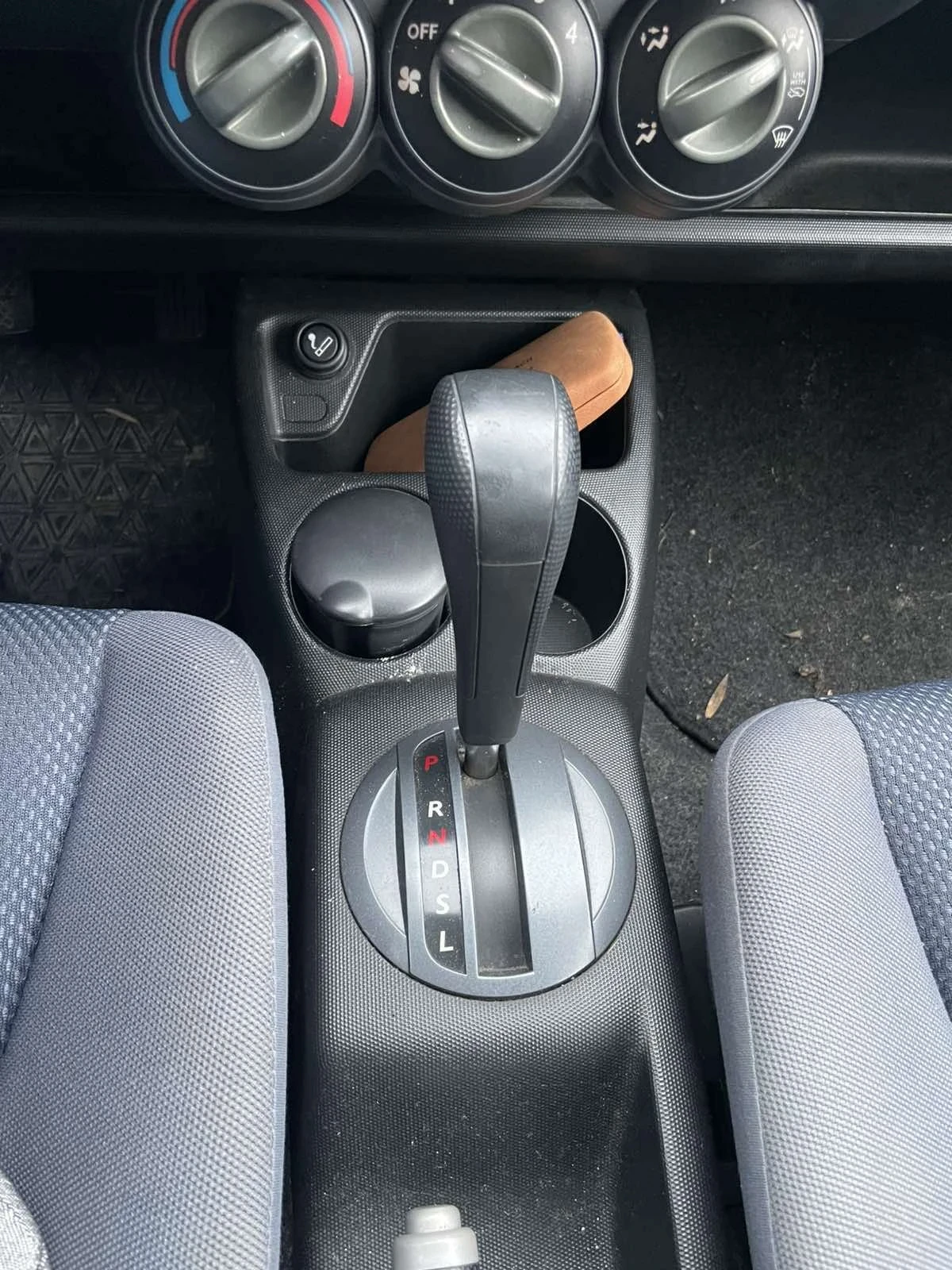 Honda Jazz, снимка 3 - Автомобили и джипове - 54917750
