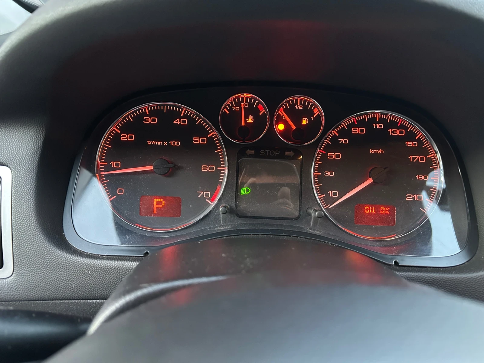 Peugeot 307 ГАЗОВ ИНЖЕКЦИОН, снимка 9 - Автомобили и джипове - 54918863