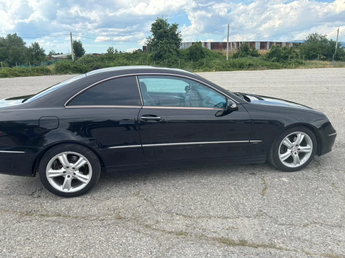 Mercedes-Benz CLK, снимка 6 - Автомобили и джипове - 54946098