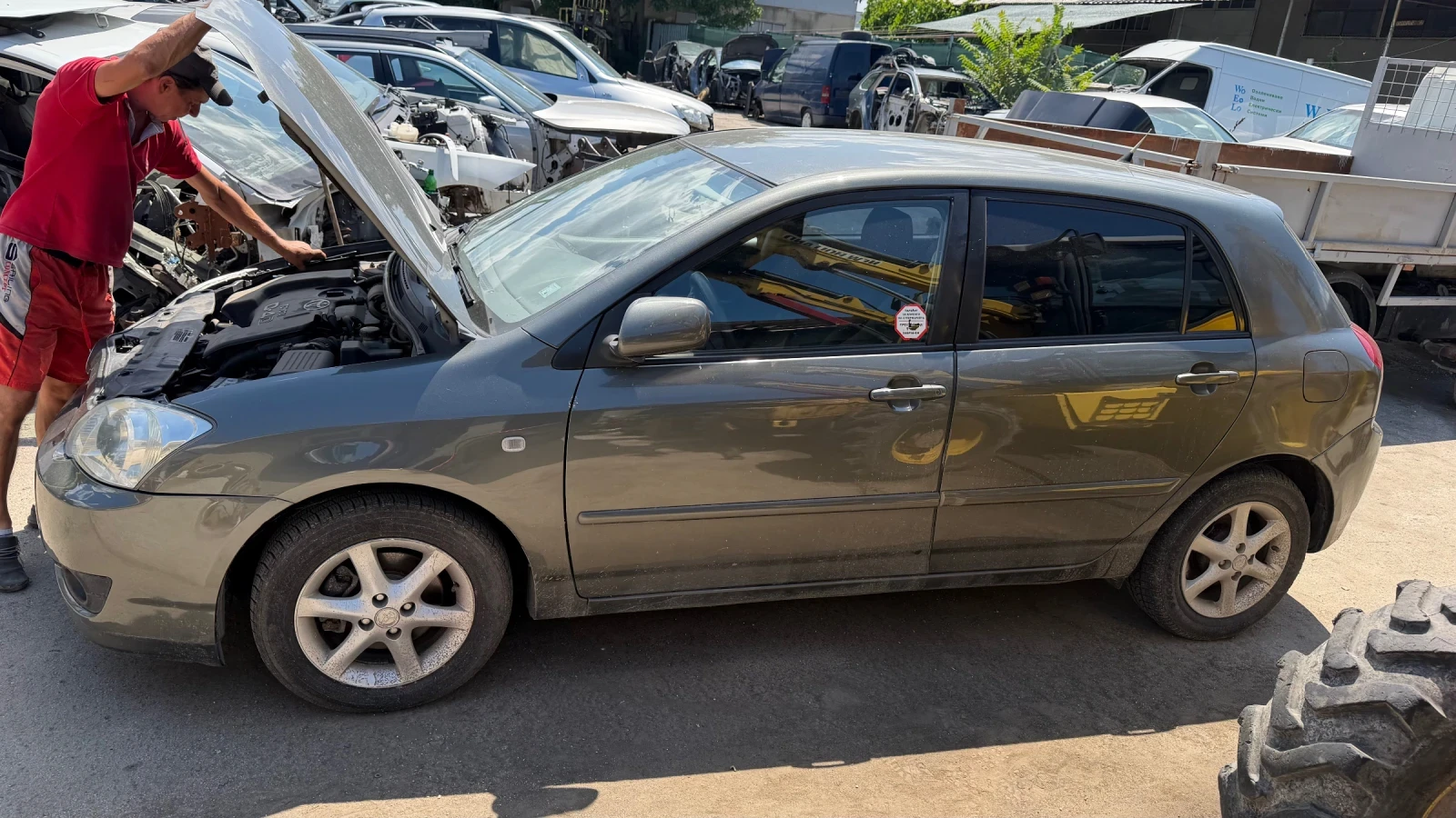 Toyota Corolla, снимка 5 - Автомобили и джипове - 55469886