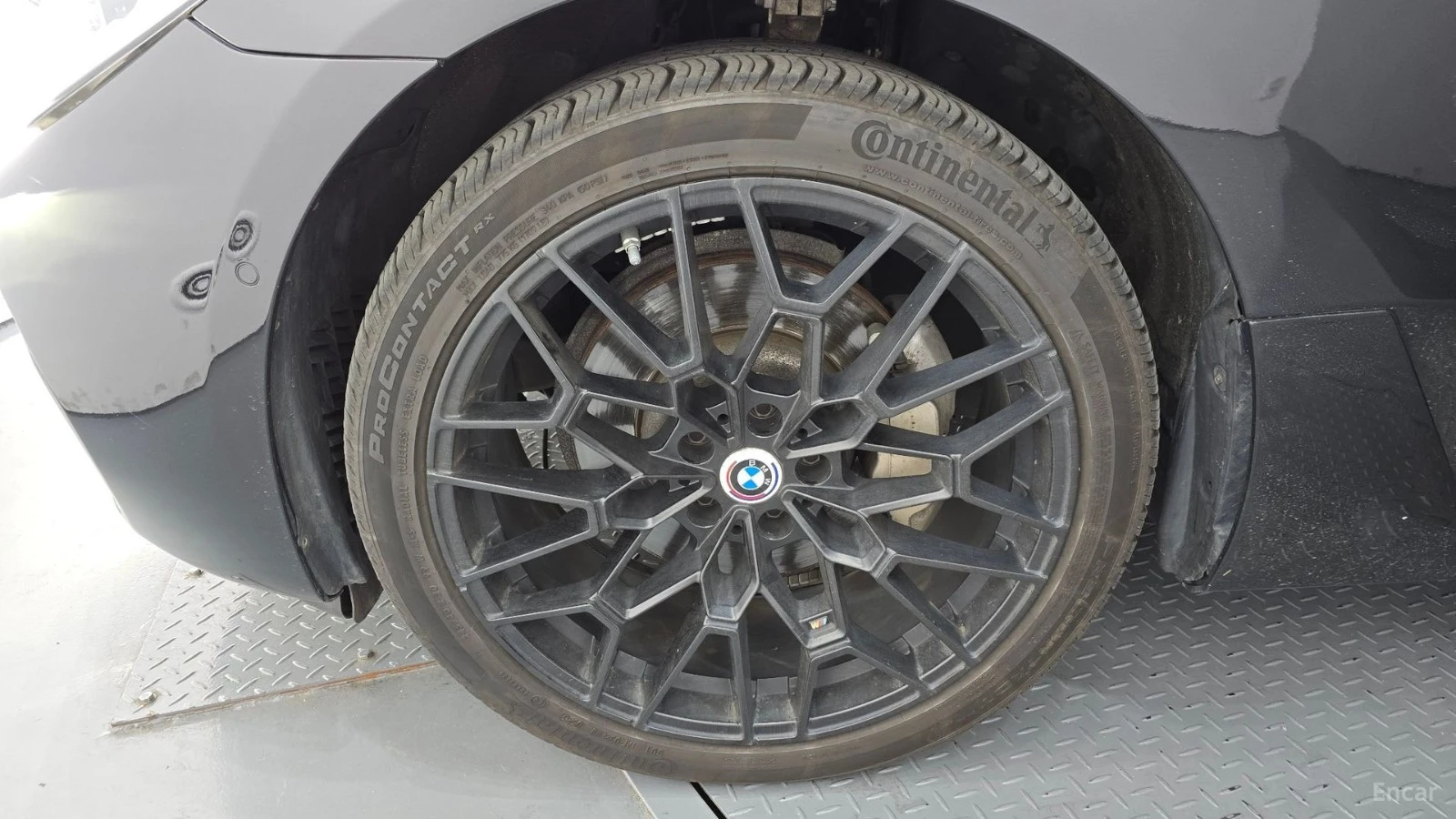 BMW 630 * AWD* 360* Ambient Light* Head-up* Пано* , снимка 5 - Автомобили и джипове - 55655929