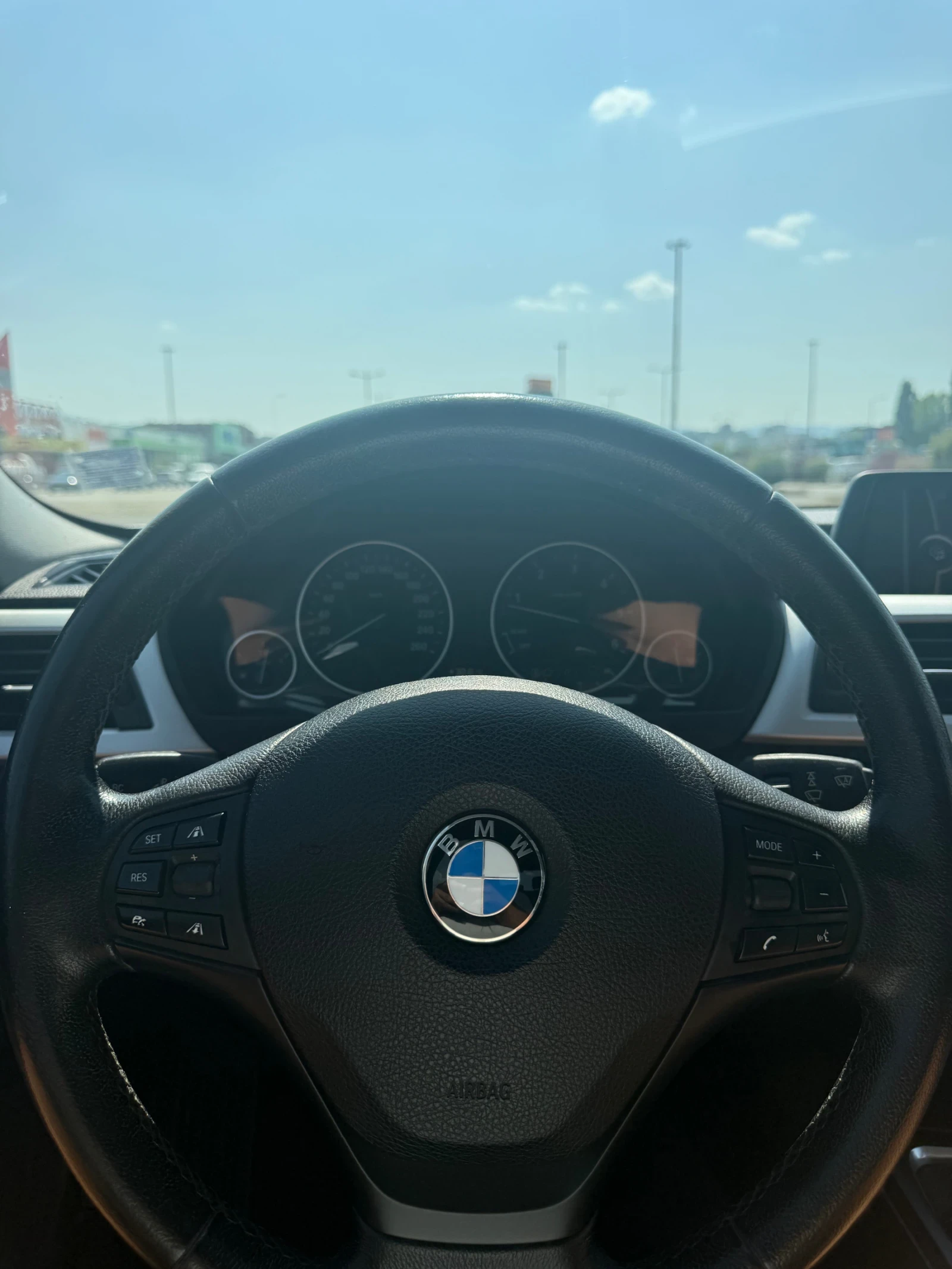 BMW 330, снимка 7 - Автомобили и джипове - 55771832