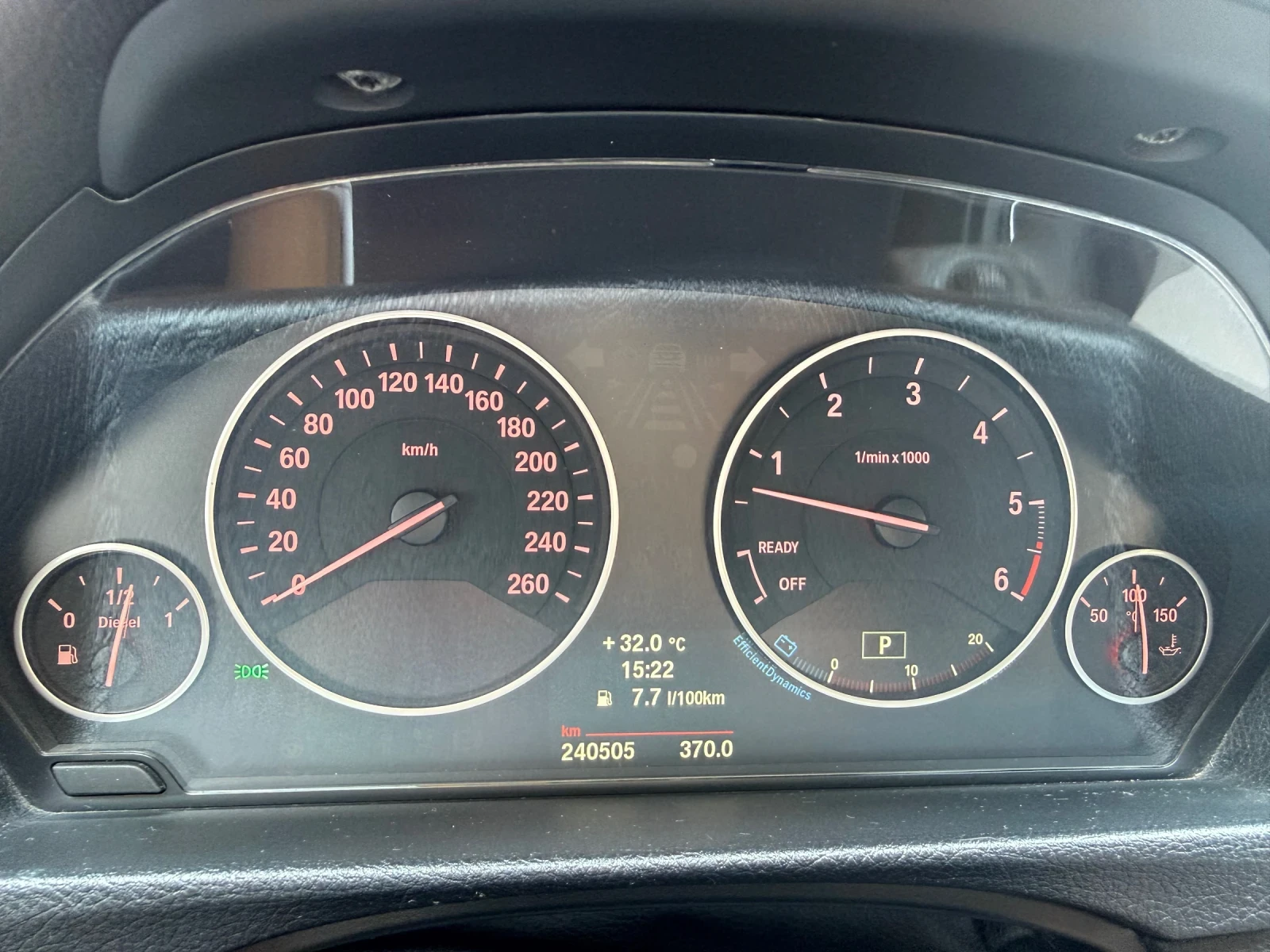 BMW 330, снимка 10 - Автомобили и джипове - 55771832
