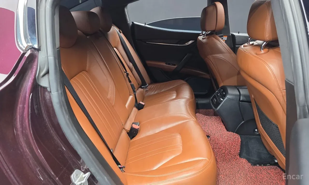 Maserati Ghibli 3.0 diesel, снимка 11 - Автомобили и джипове - 55888825
