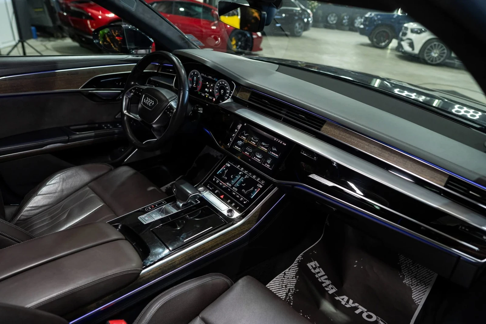 Audi A8 50TDI LONG MATRIX ПАНО B&O 3XTV ЛИЗИНГ 100%, снимка 13 - Автомобили и джипове - 56249045