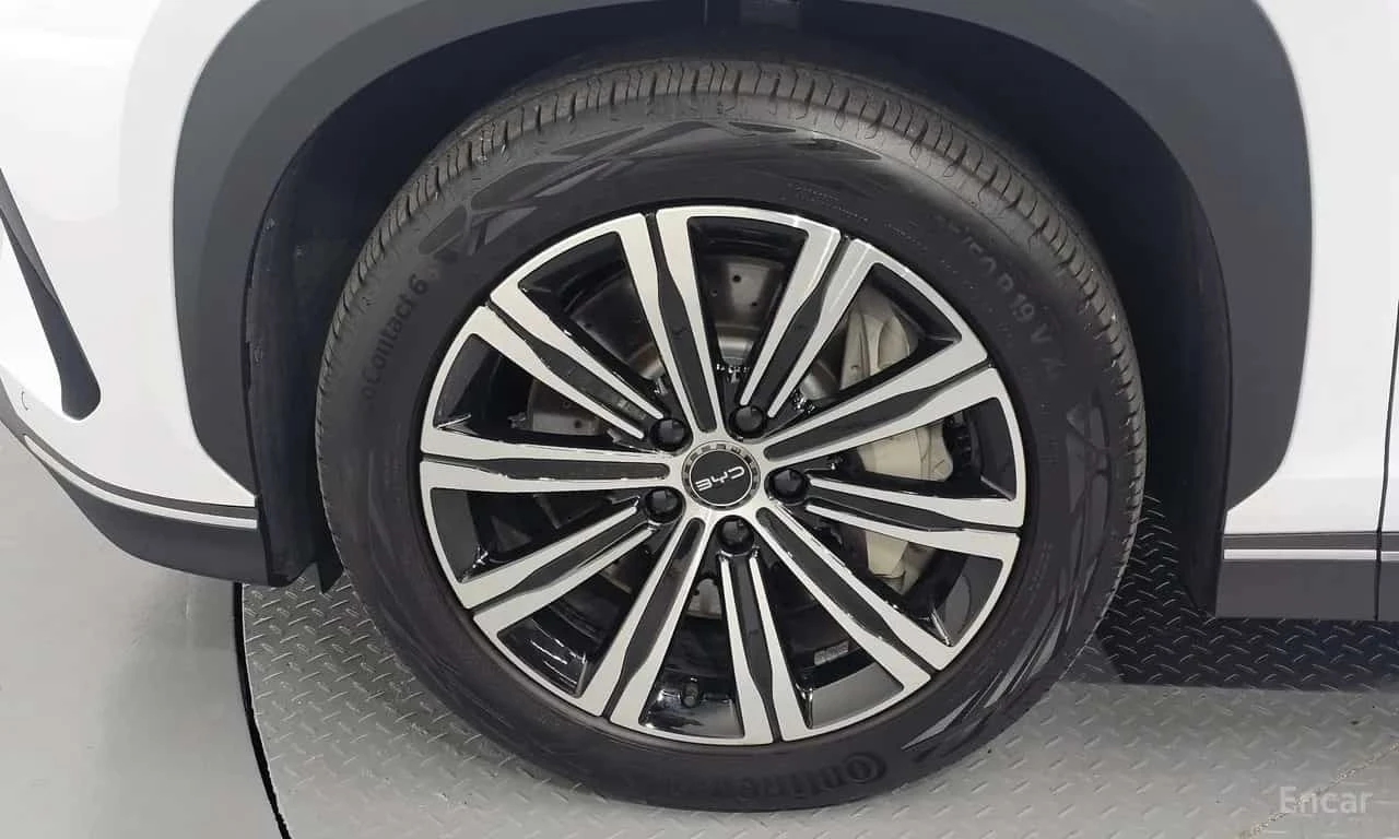 BYD Seal * Base * , снимка 5 - Автомобили и джипове - 56516940