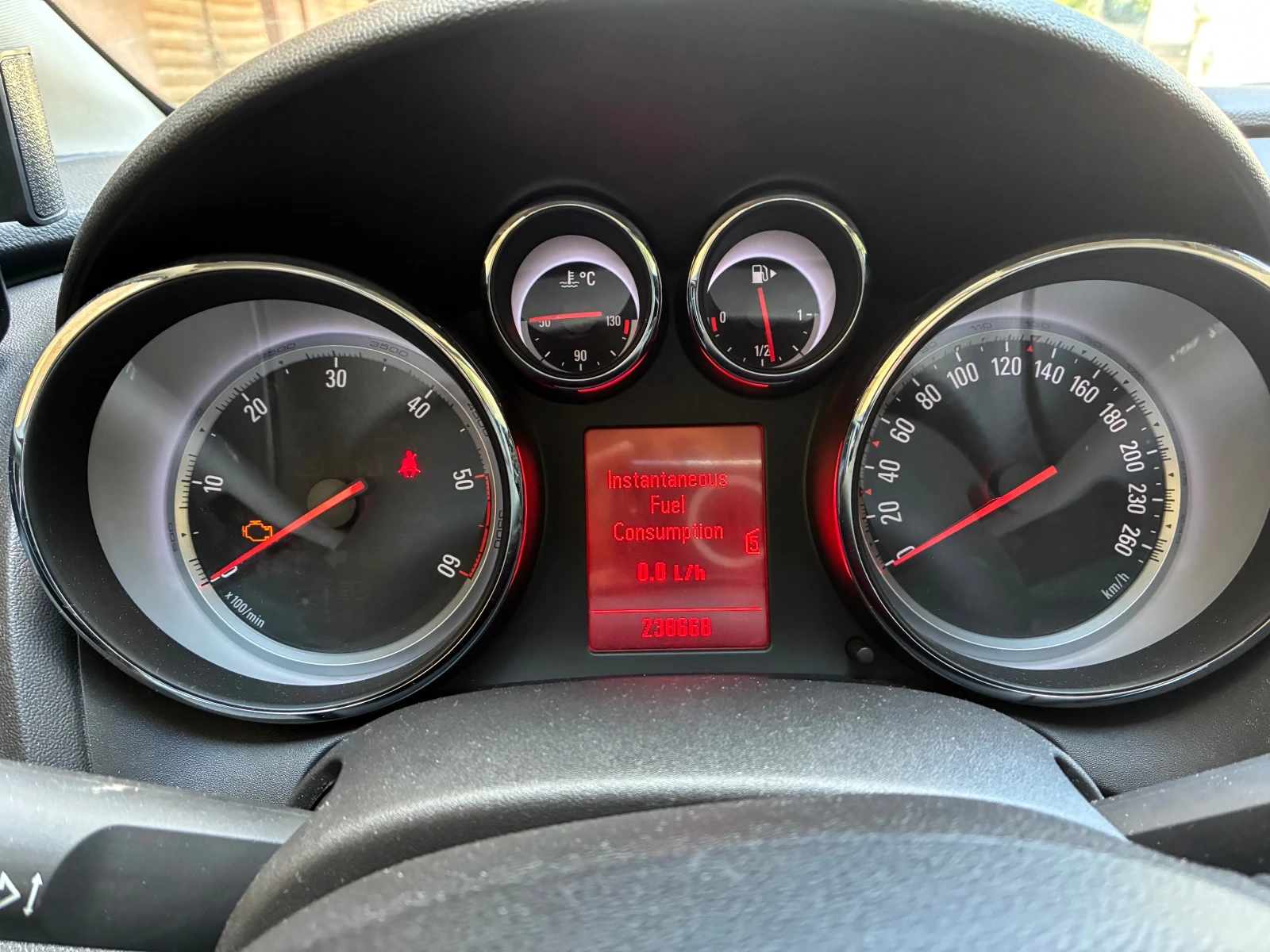 Opel Astra J, снимка 4 - Автомобили и джипове - 56645027