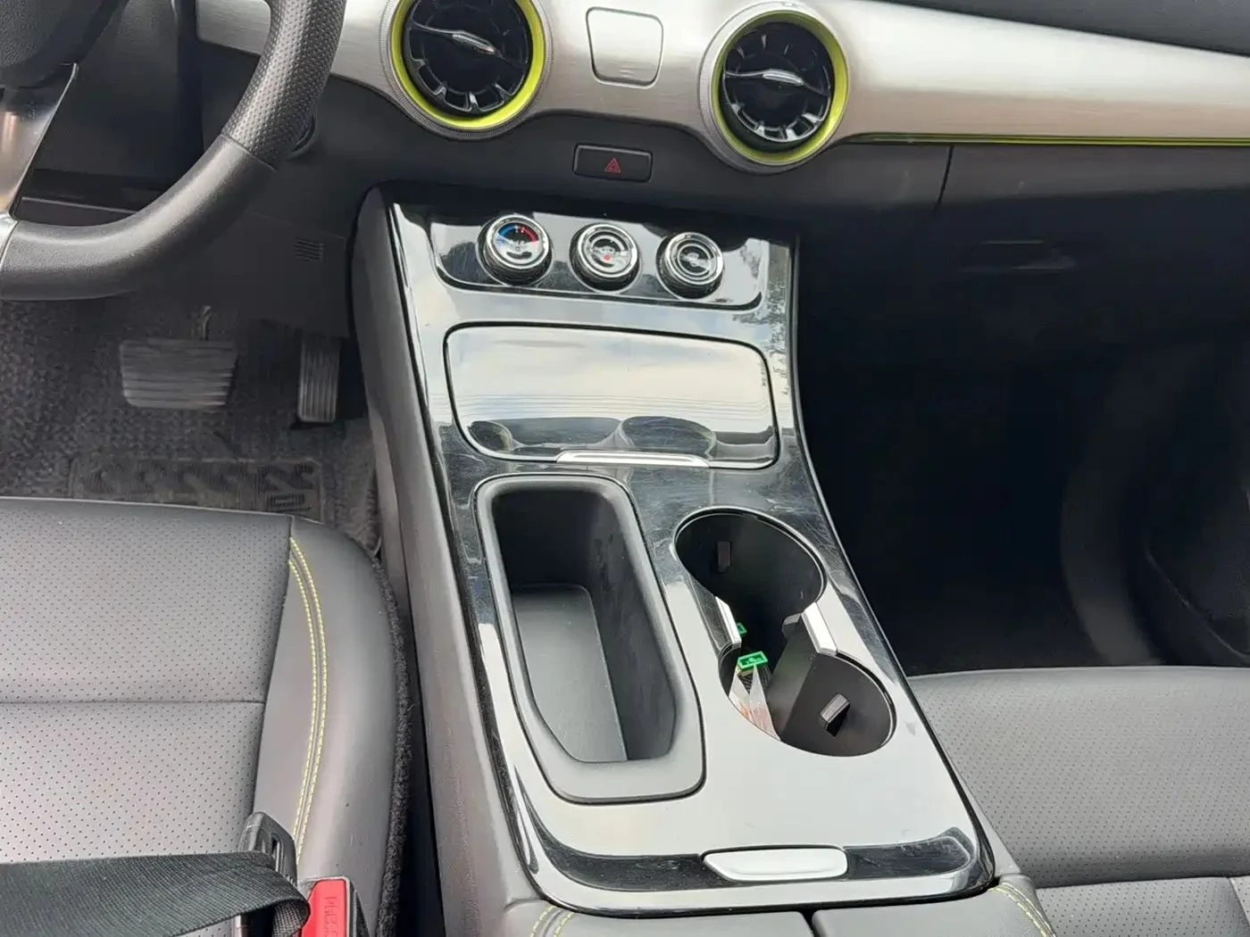 DONGFENG T5-EVO, снимка 12 - Автомобили и джипове - 56687297