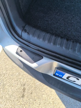 VW Tiguan 2.0 TDI 140k.с 4х4, снимка 13