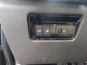 Jaguar F-PACE 2.0D AWD, снимка 12