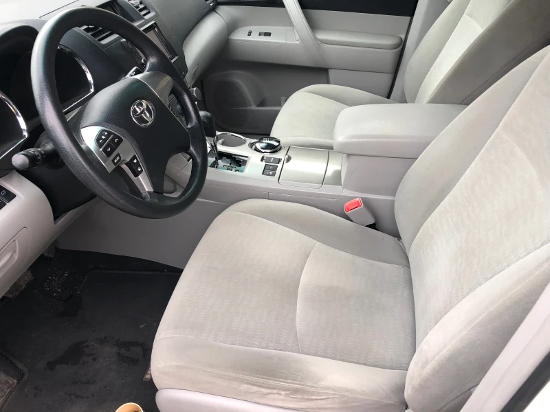 Toyota Highlander 3.5 , снимка 8 - Автомобили и джипове - 49306714