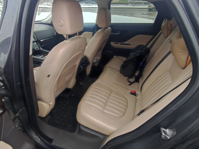 Jaguar F-PACE 2.0D AWD, снимка 8 - Автомобили и джипове - 53349551