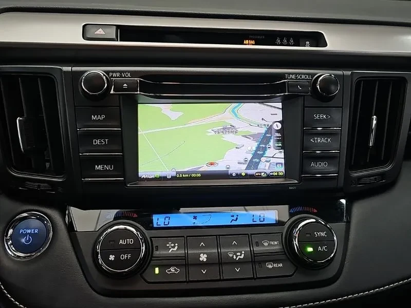 Toyota Rav4 2.5 4Wd Hybrid , снимка 13 - Автомобили и джипове - 56131076