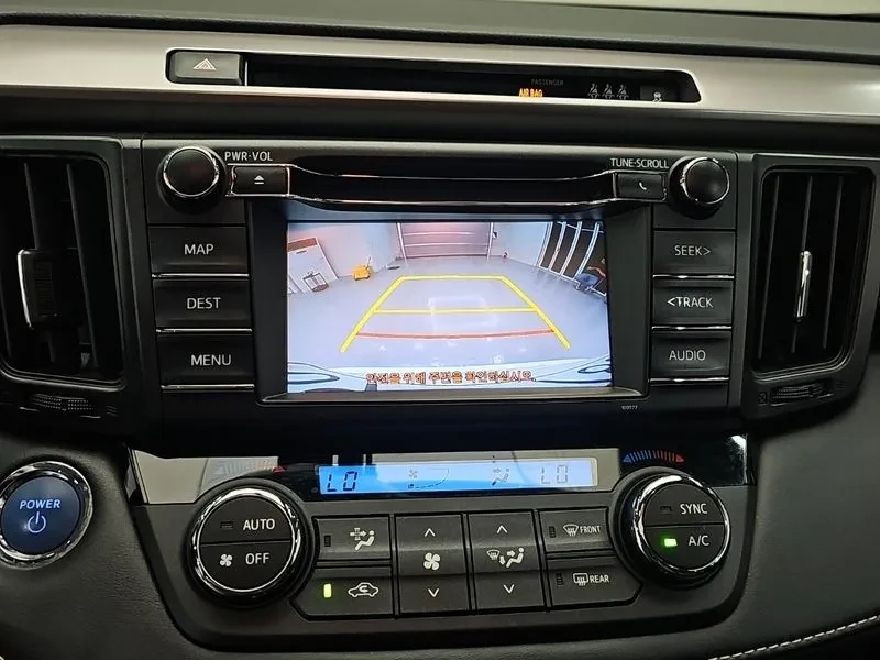 Toyota Rav4 2.5 4Wd Hybrid , снимка 14 - Автомобили и джипове - 56131076