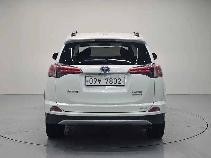 Toyota Rav4 2.5 4Wd Hybrid , снимка 4 - Автомобили и джипове - 56131076