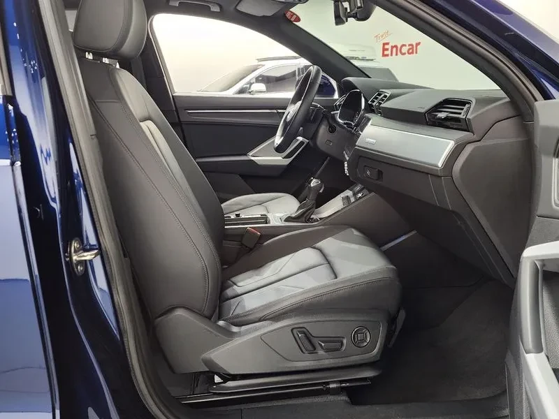 Audi Q3 40 Tfsi Quattro Premium, снимка 11 - Автомобили и джипове - 56702832