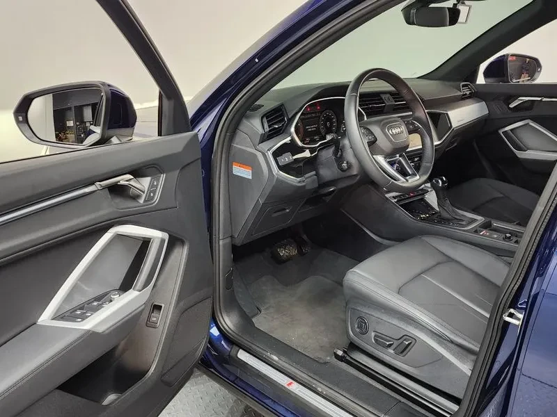 Audi Q3 40 Tfsi Quattro Premium, снимка 10 - Автомобили и джипове - 56702832