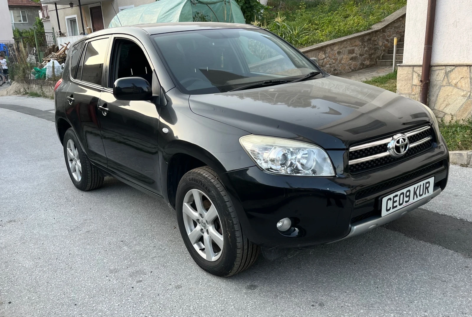 Toyota Rav4  - изображение 2