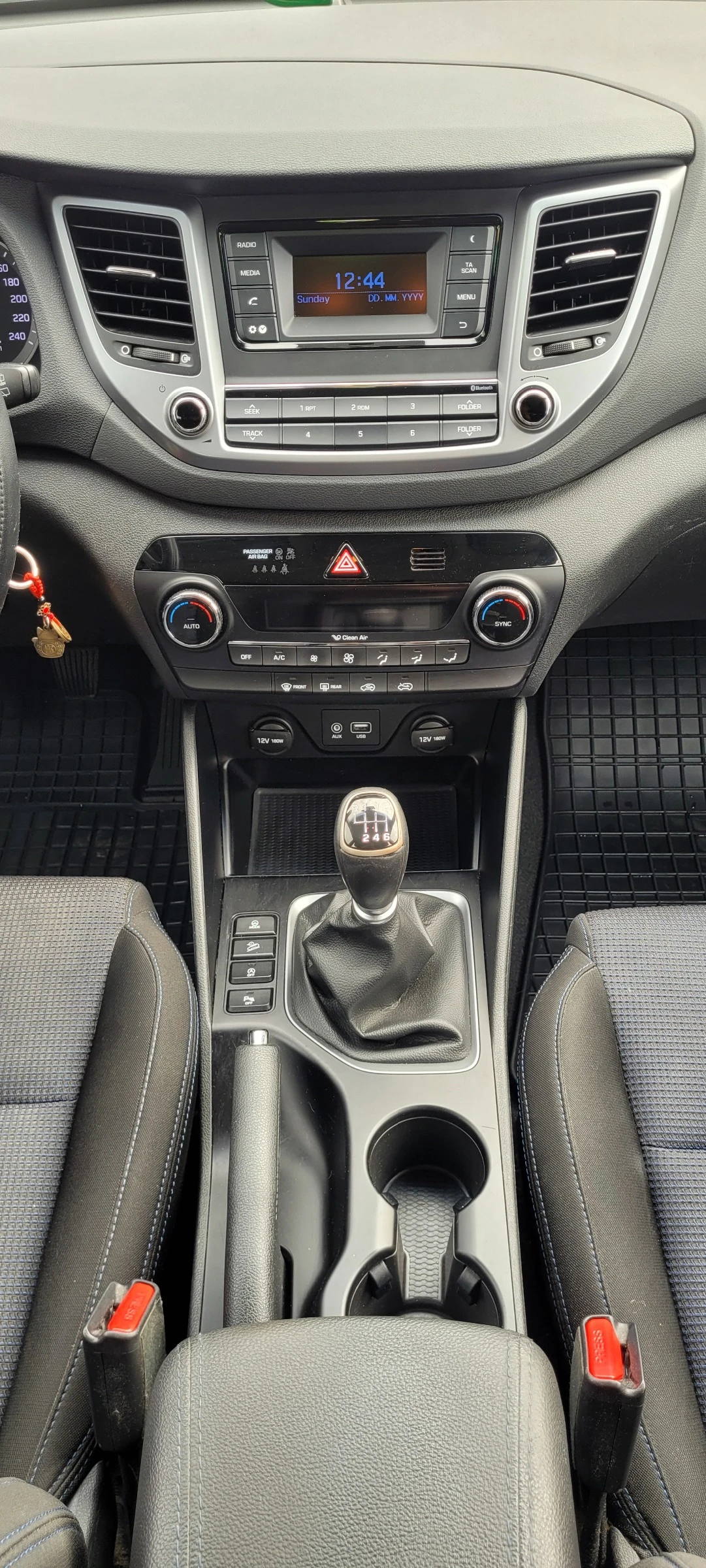 Hyundai Tucson 1.7 - изображение 9