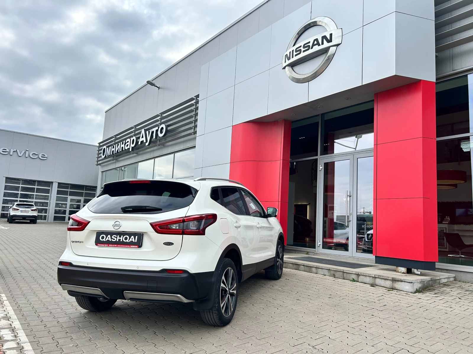Nissan Qashqai 1.3 DIG-T N-Connecta 6M/T - изображение 3