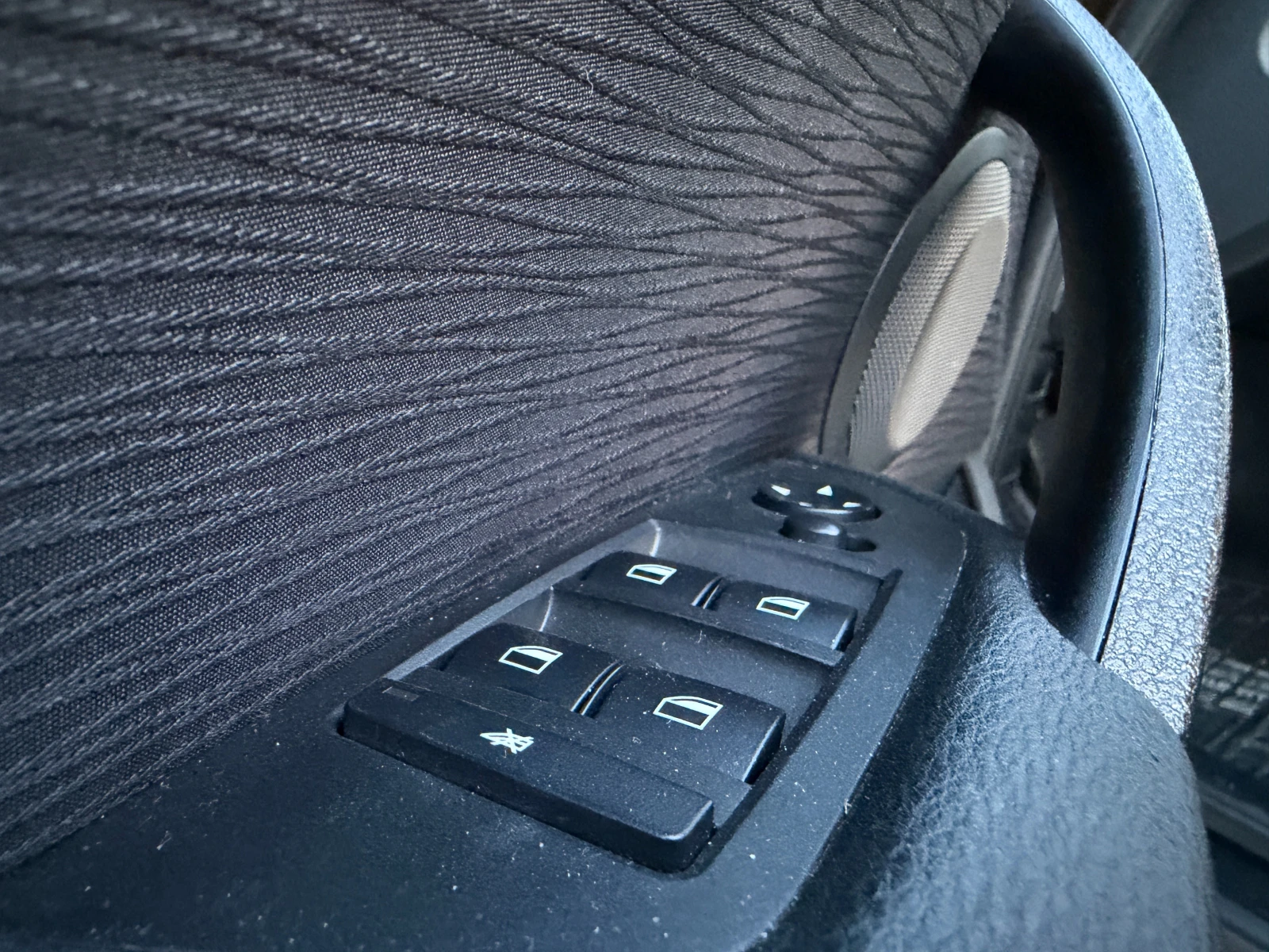 BMW X1 18d S-DRIVE, снимка 8 - Автомобили и джипове - 53863816