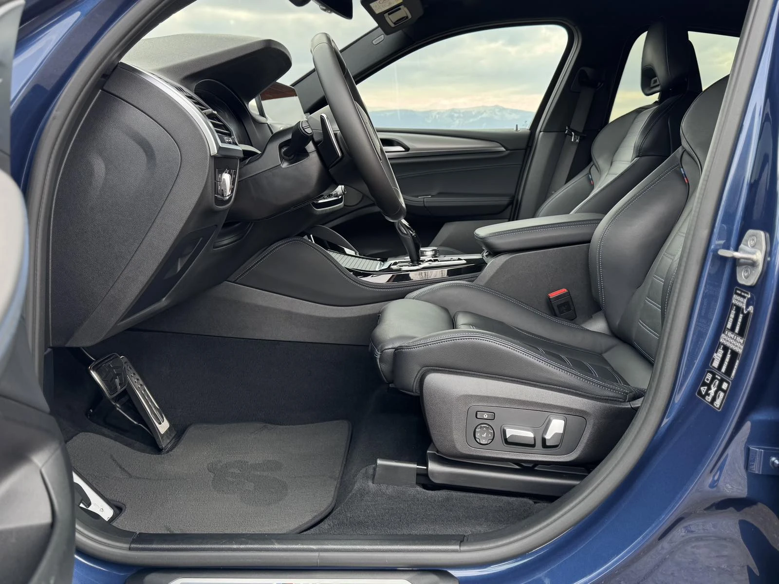 BMW X4, снимка 13 - Автомобили и джипове - 53966079