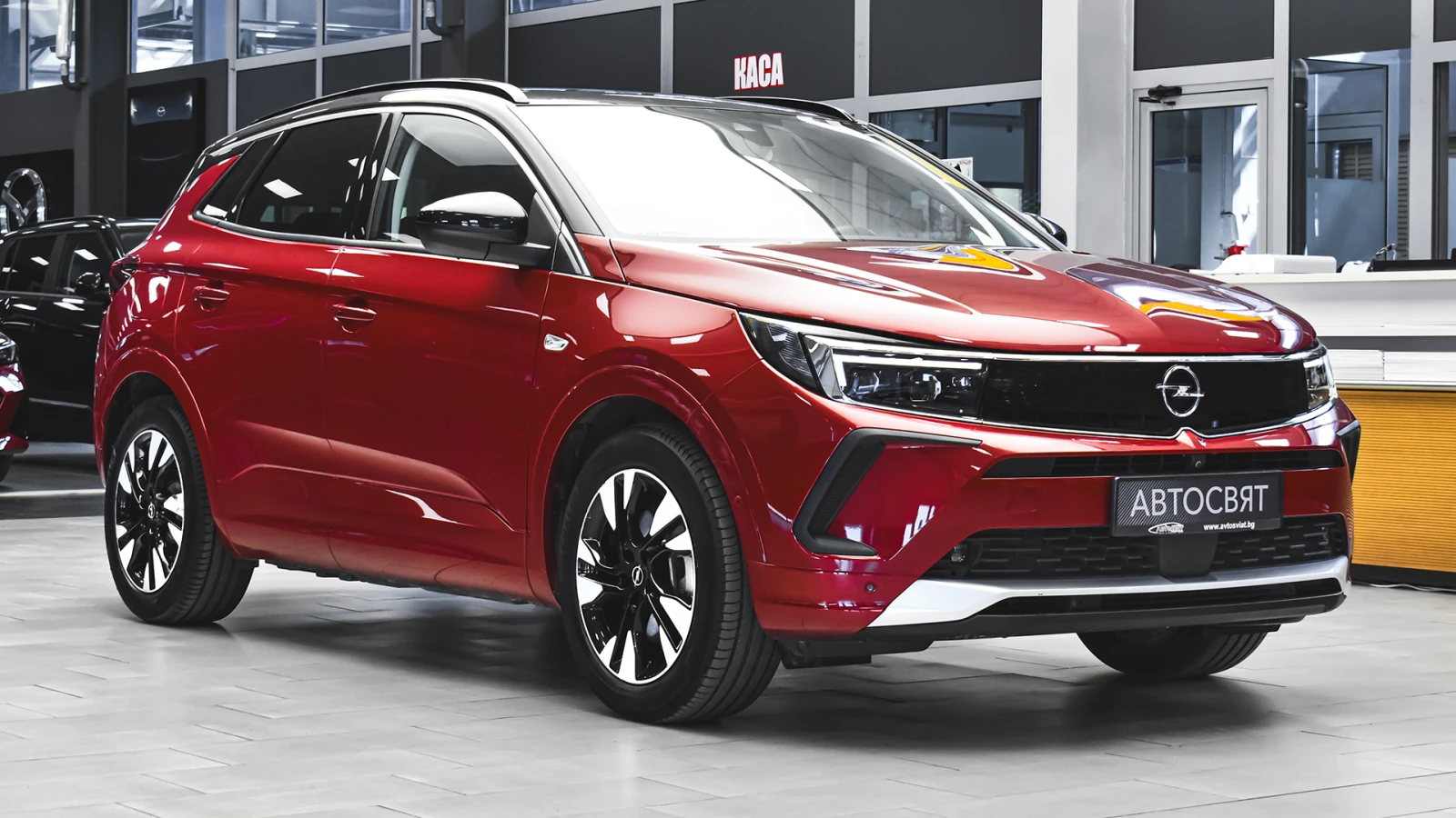 Opel Grandland 1.6i Turbo Ultimate Plug-in Hybrid Automatic, снимка 5 - Автомобили и джипове - 54456212