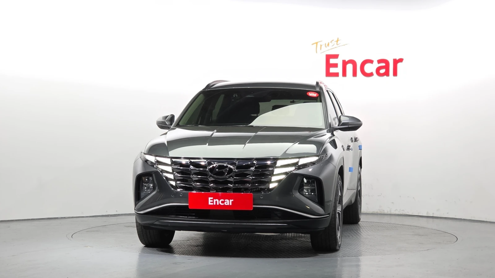 Hyundai Tucson NX4 1.6 Turbo Premium| DISTRONIC| VENTILATED| LED, снимка 3 - Автомобили и джипове - 54659649