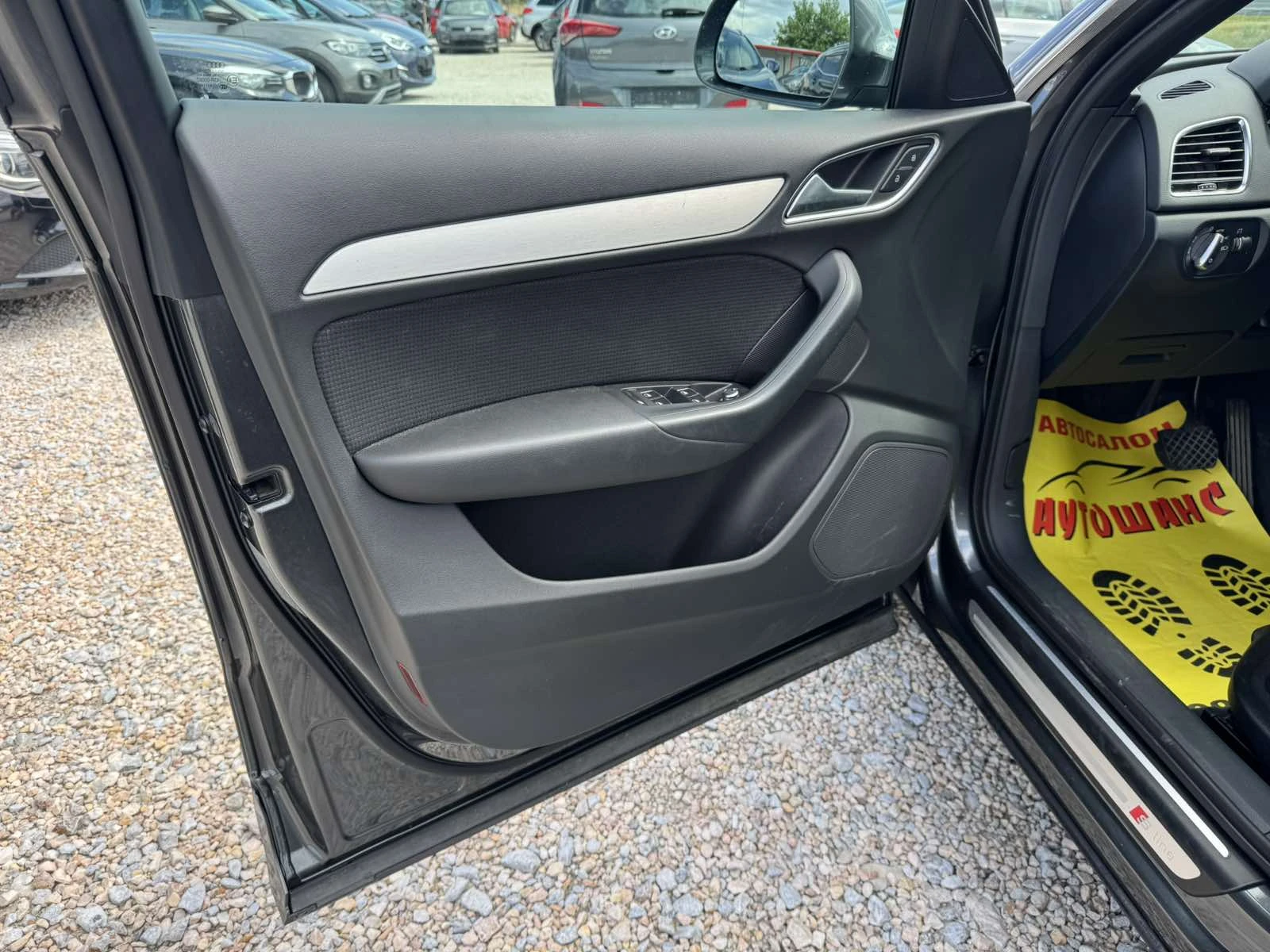 Audi Q3 2.0TDI S-line Quattro | Mobile.bg � ����������� 12