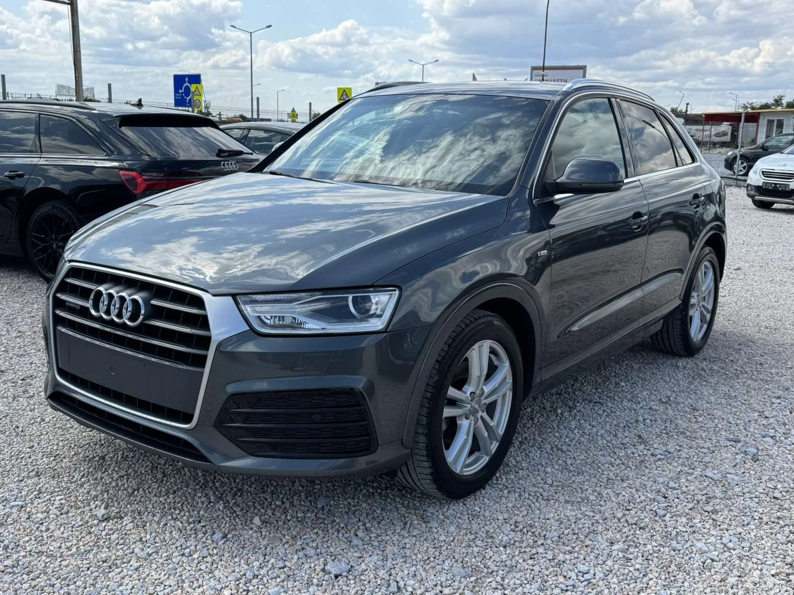 Audi Q3 2.0TDI S-line Quattro