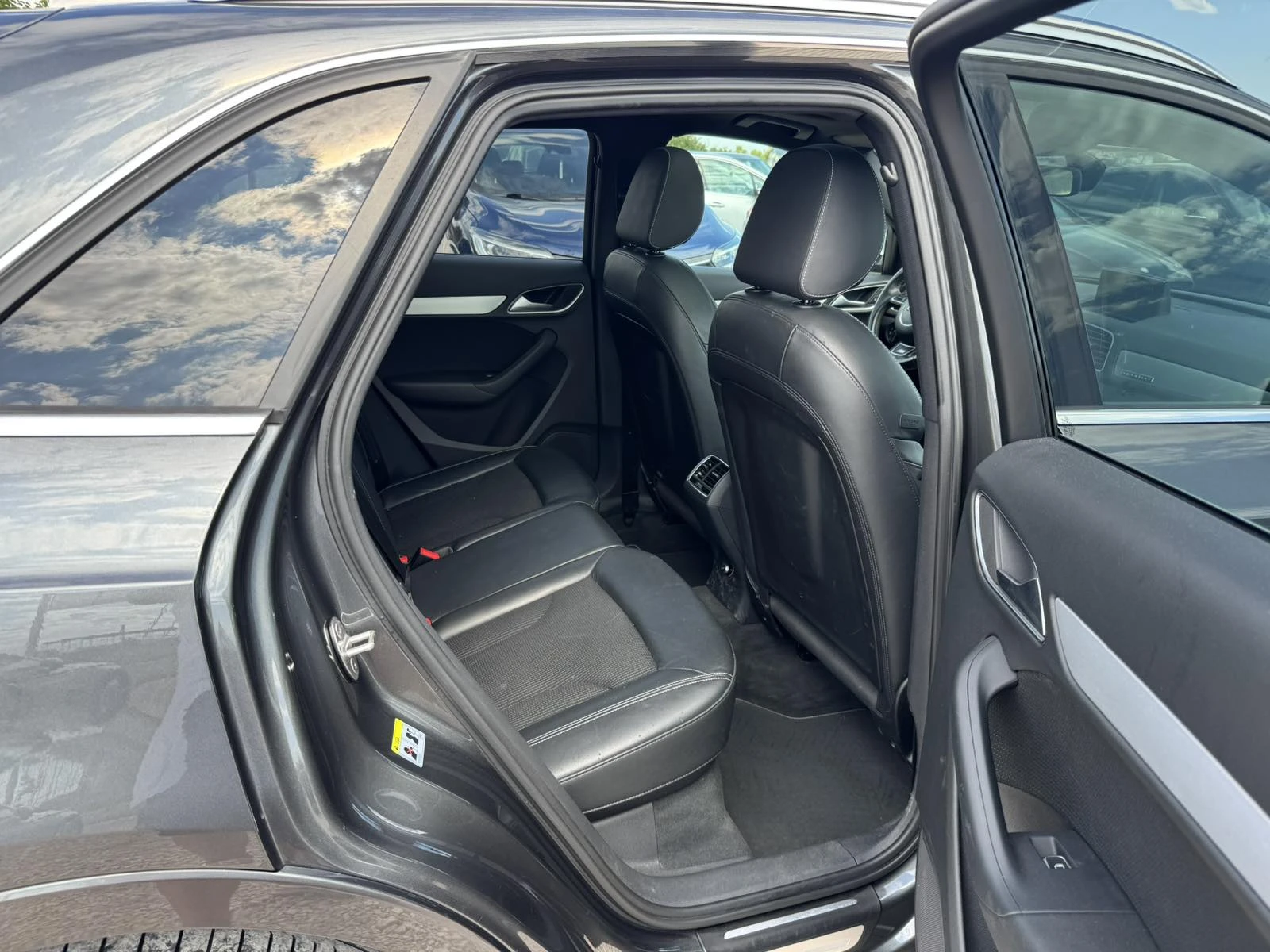 Audi Q3 2.0TDI S-line Quattro | Mobile.bg � ����������� 15