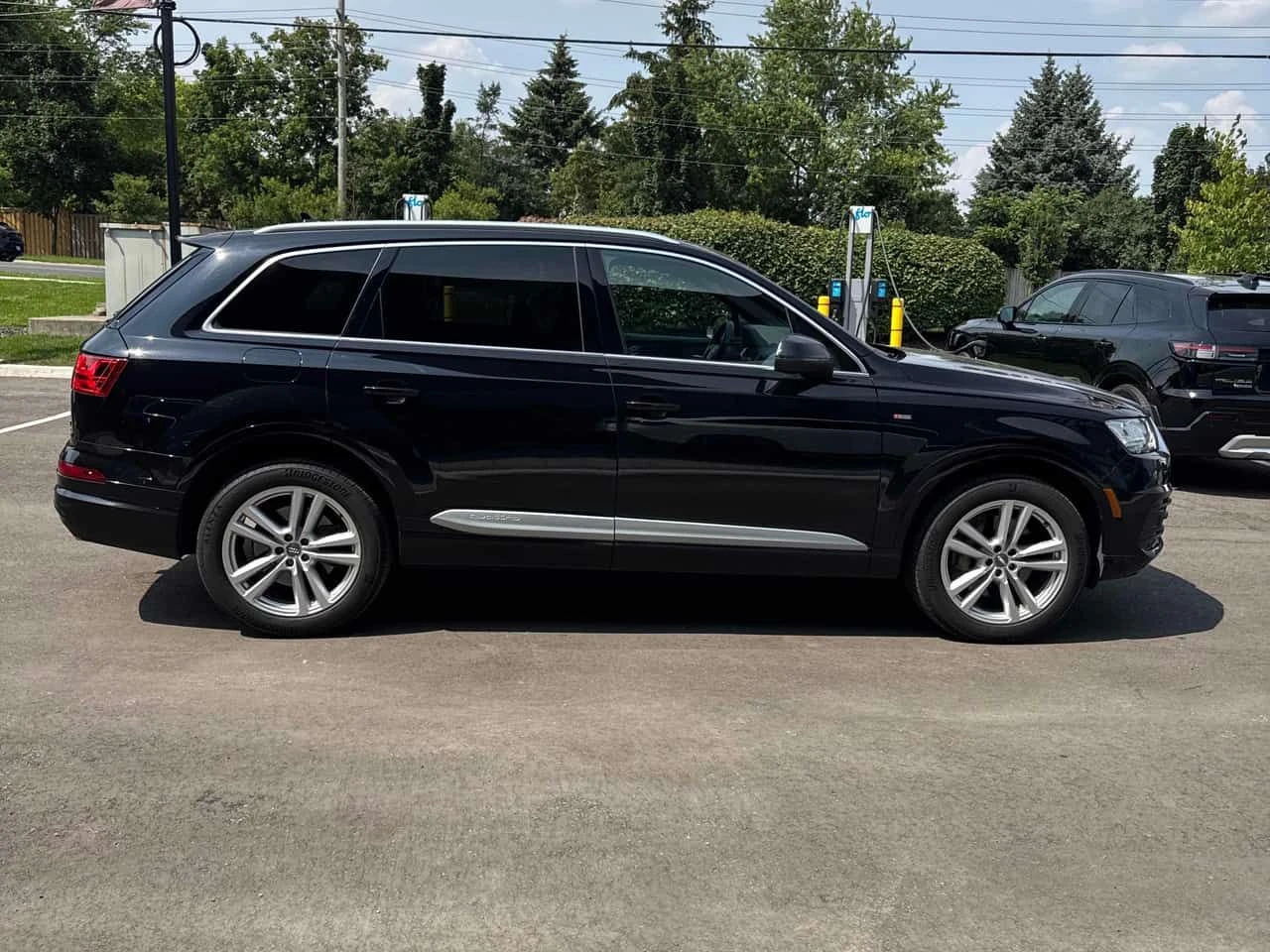 Audi Q7 Technik / 360 / DIS / BANG & OLUFSEN , снимка 3 - Автомобили и джипове - 55507952