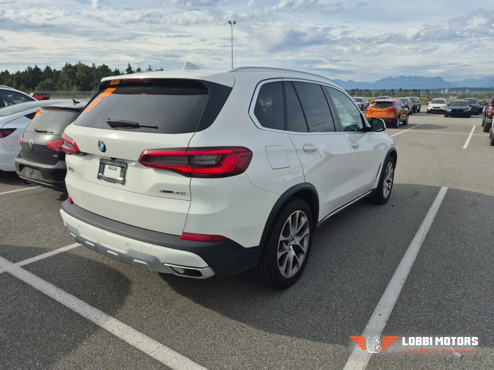 BMW X5, снимка 3 - Автомобили и джипове - 56025276
