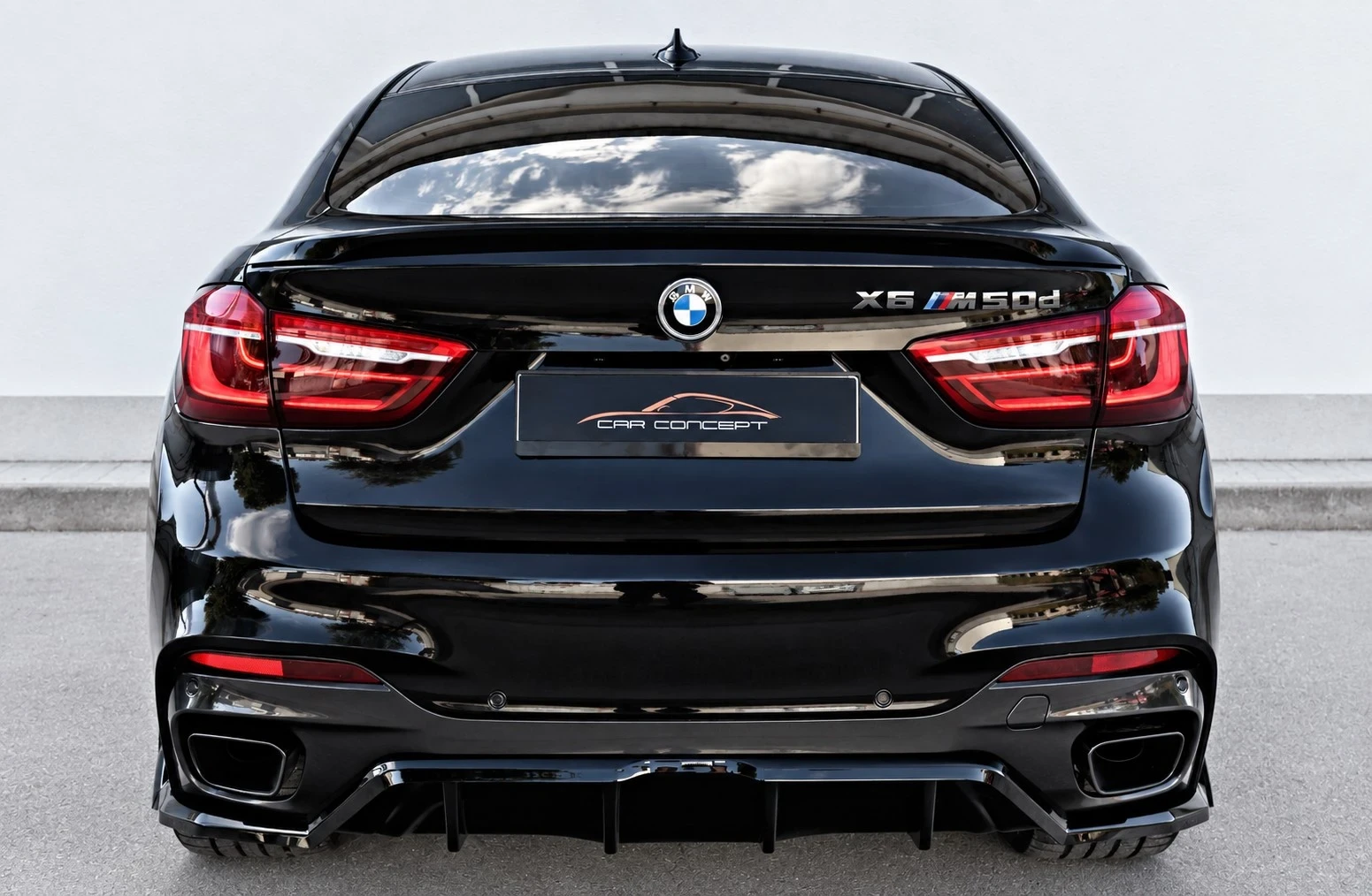 BMW X6 M50D xDrive 360 M-Paket LASER H/K MAXTON DESING, снимка 5 - Автомобили и джипове - 56064025