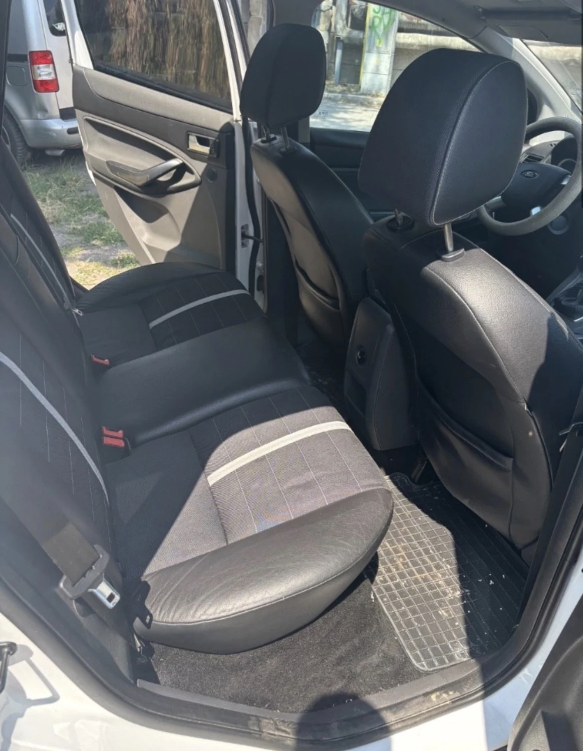 Ford Kuga, снимка 6 - Автомобили и джипове - 56389639