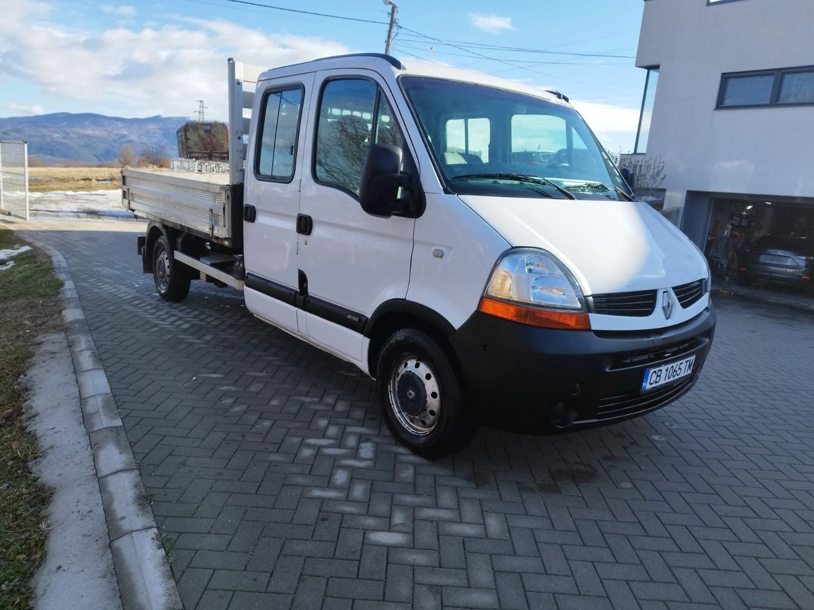 Renault Master 2.5 - изображение 2