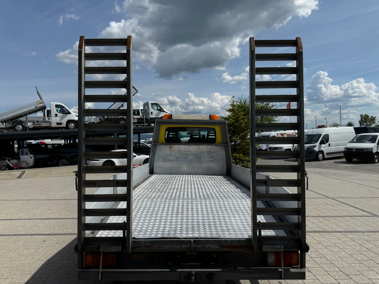 Iveco Daily 40C14 3.0HPI до 3.5т. 4.55м. - Специален, снимка 6 - Бусове и автобуси - 54669191