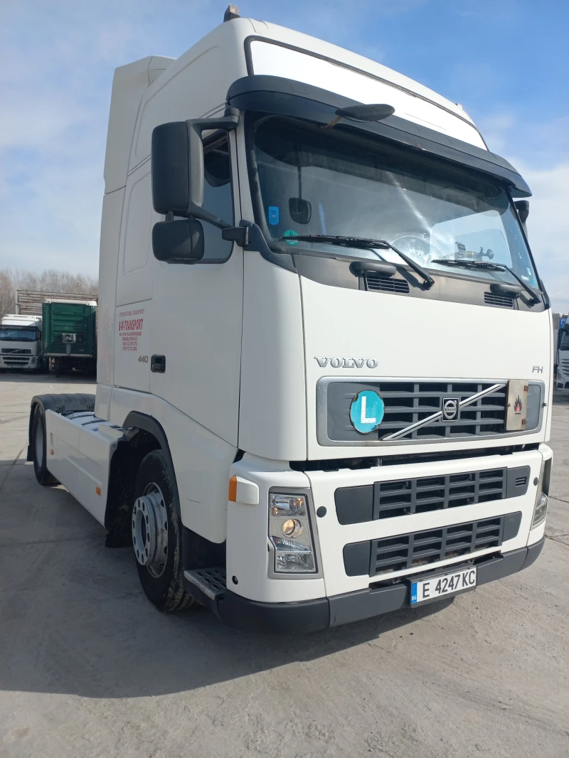 Volvo Fh, снимка 3 - Камиони - 49112982