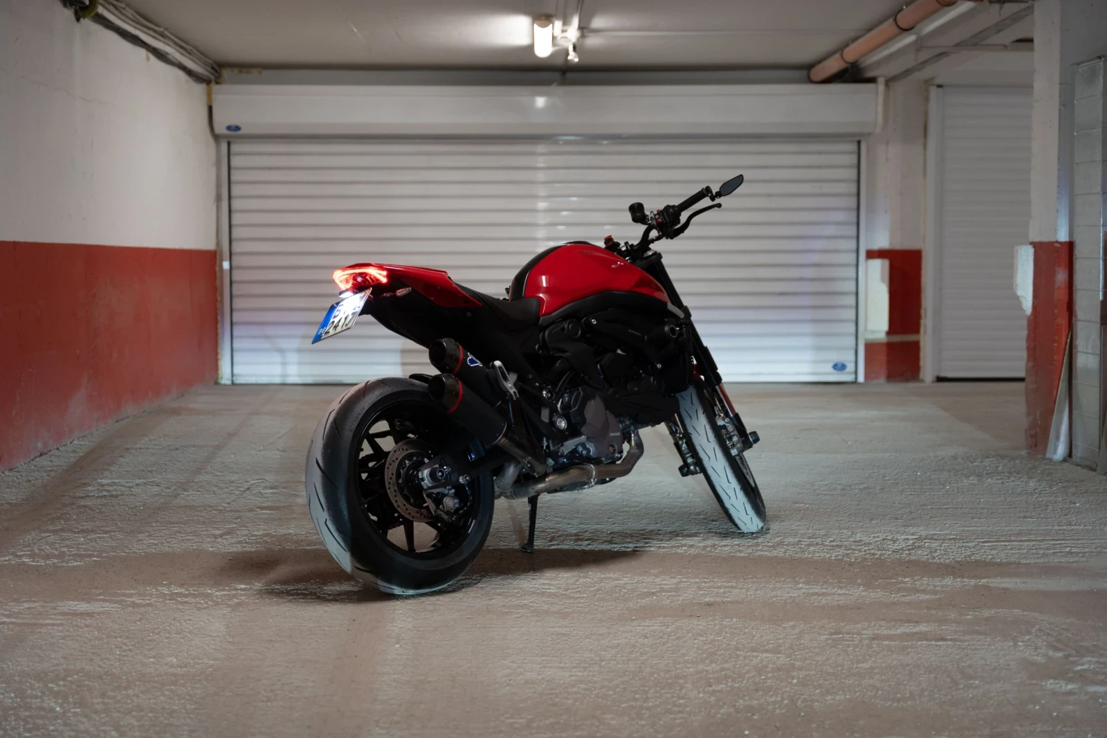 Ducati Monster 937 Plus , снимка 3 - Мотоциклети и мототехника - 54394744
