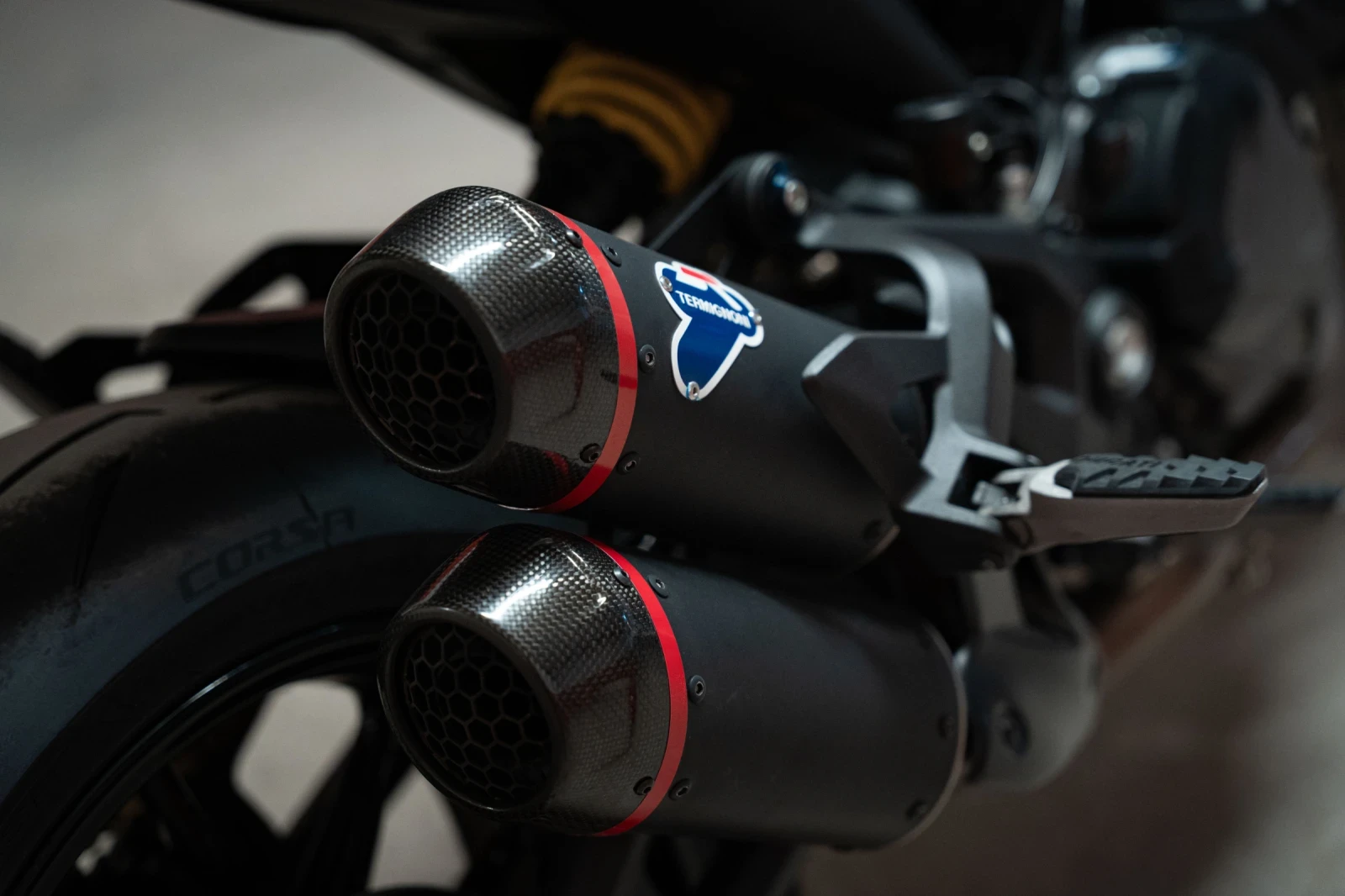 Ducati Monster 937 Plus , снимка 13 - Мотоциклети и мототехника - 54394744