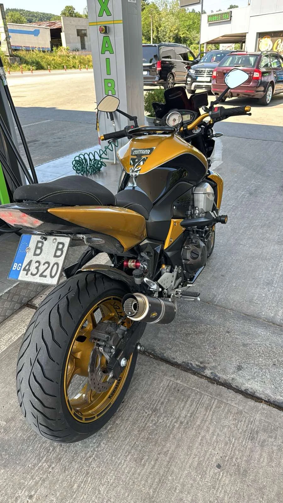 Kawasaki Z 750, снимка 14 - Мотоциклети и мототехника - 56273331